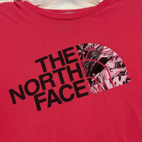 The North Face Girls Graphic T-Shirt - Picture 2 of 6